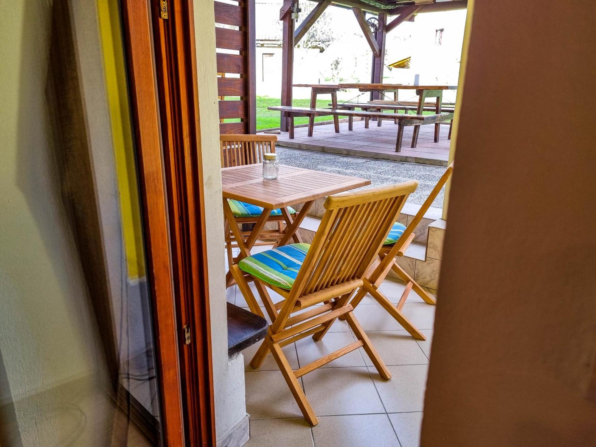 Apartmaji Jakob 1 Бовец Номер фото